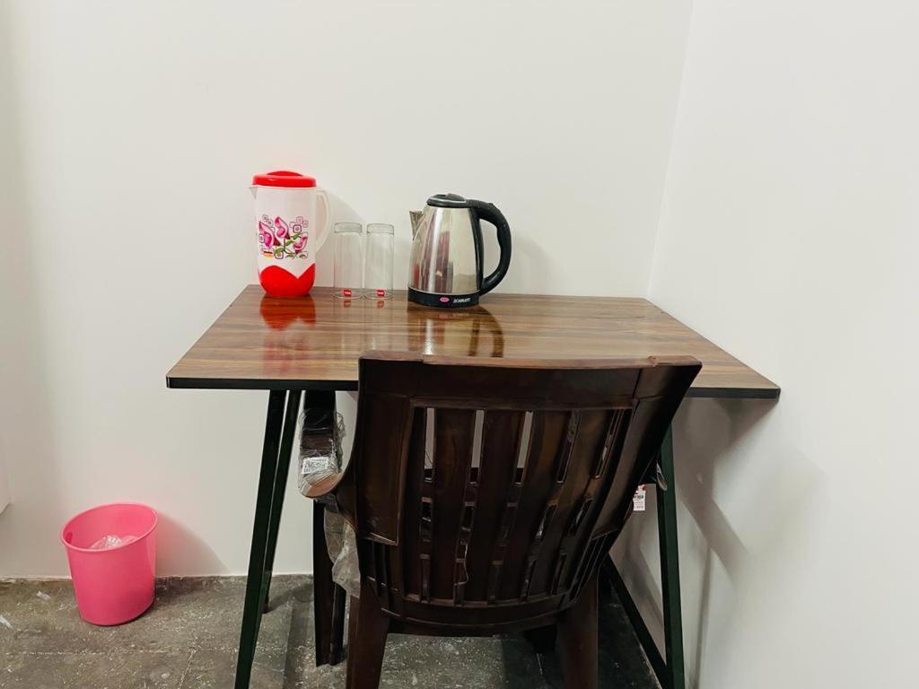 Ayodhya Shree Balaji Homestay מראה חיצוני תמונה