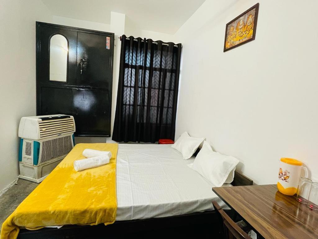 Ayodhya Shree Balaji Homestay מראה חיצוני תמונה
