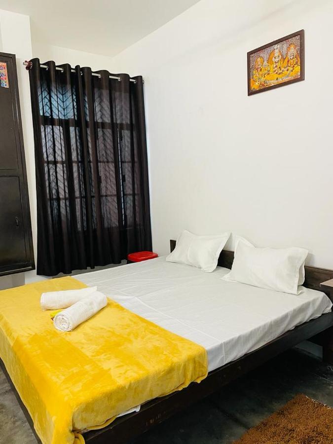 Ayodhya Shree Balaji Homestay מראה חיצוני תמונה