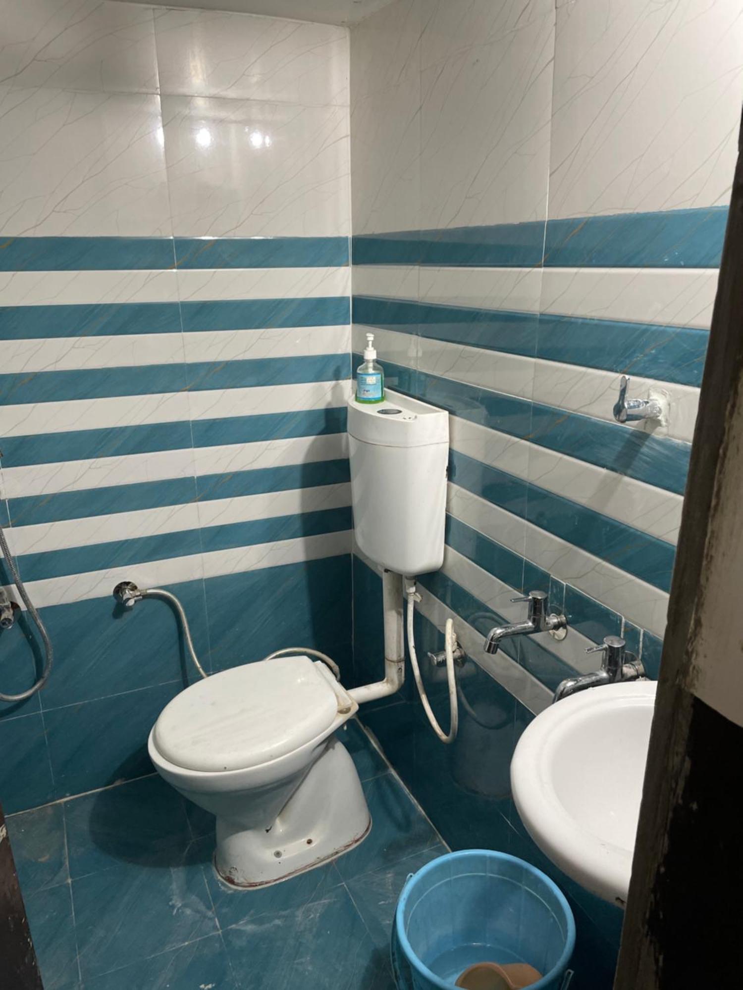 Ayodhya Shree Balaji Homestay מראה חיצוני תמונה